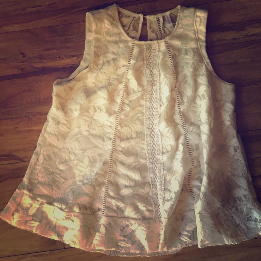 Dress up flow top.